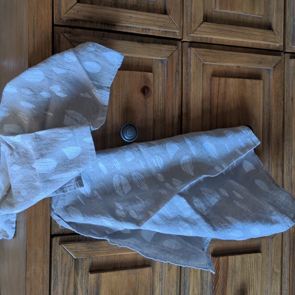 *Last Chance* Set of 2 Linen leaf print cloth napkins Sattva Boutique - Picture 4 of 13